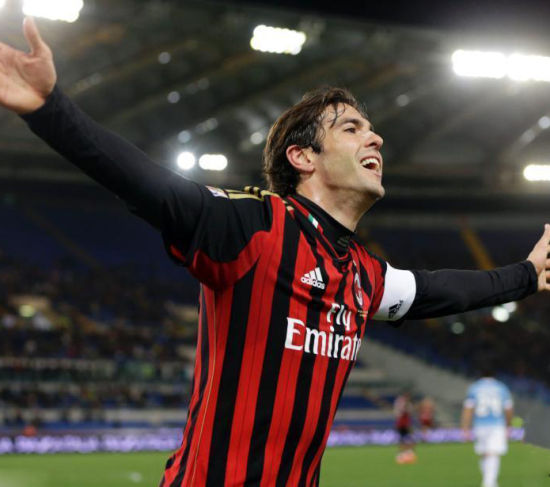  AC米兰德比战险胜国际米兰，莱奥凌空抽射一剑封喉  