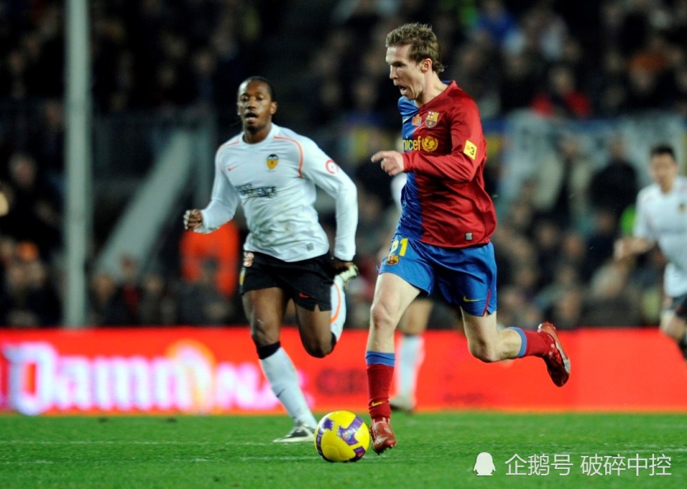  德甲妖人横空出世，边路快马连过四人完成破门